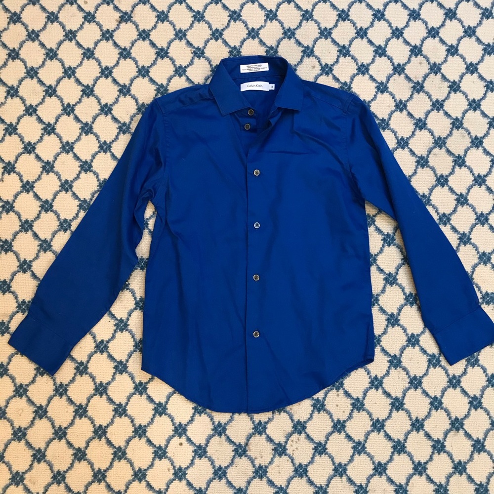 Calvin Klein slim fit blue button down shirt
